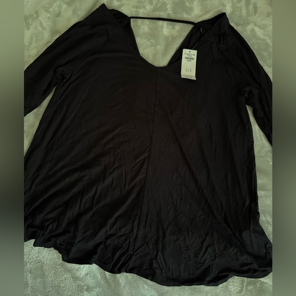 Abercrombie & Fitch open back black top